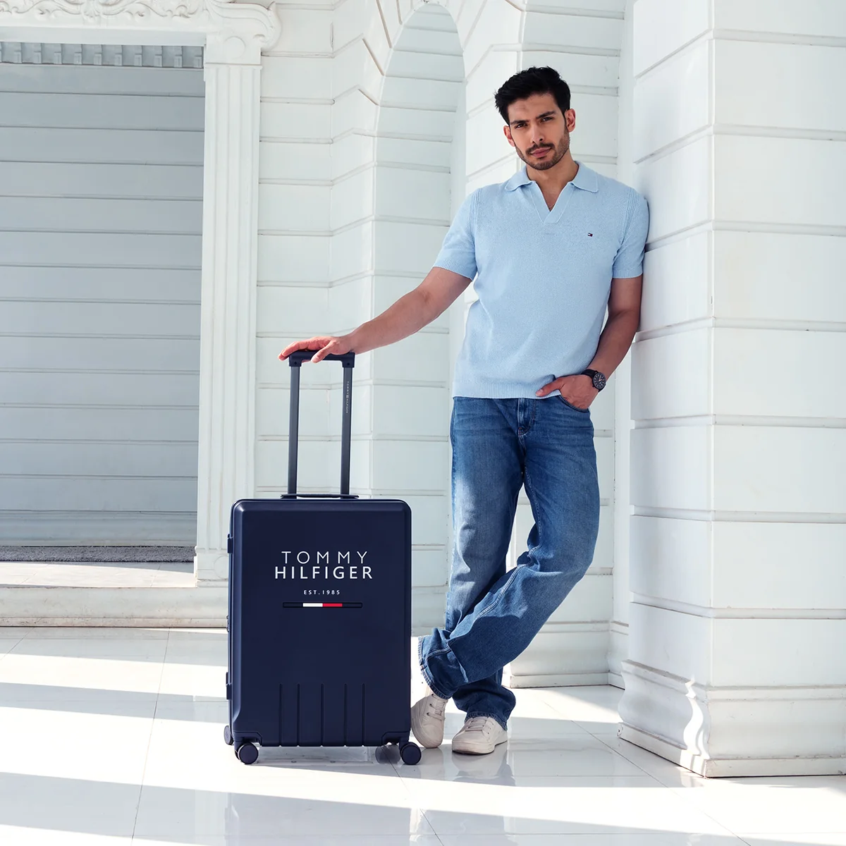 Tommy Hilfiger Broadway Hard Luggage - Image 2