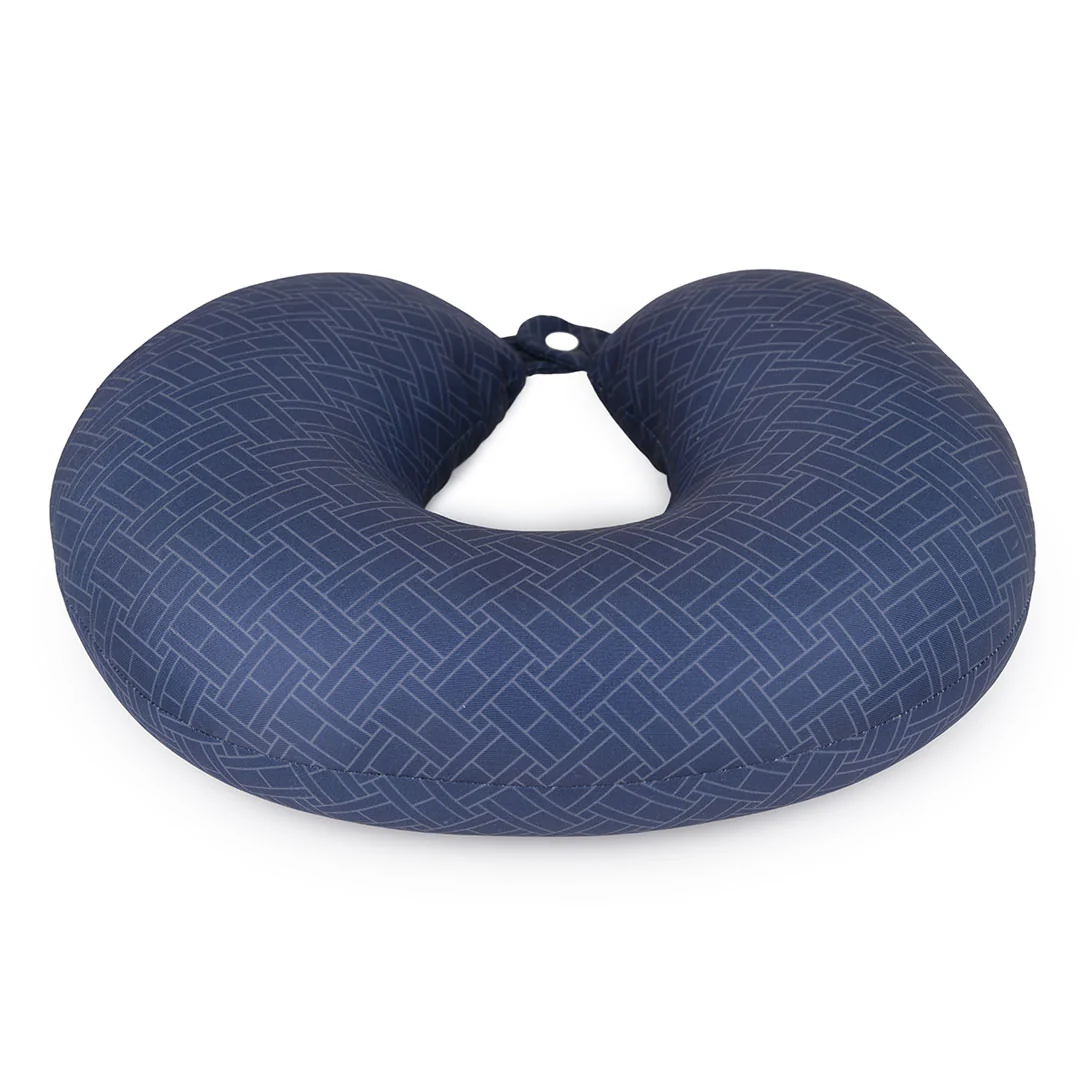 Tommy Hilfiger Jaycee Unisex Poly Cotton Memory Pillow - Image 3