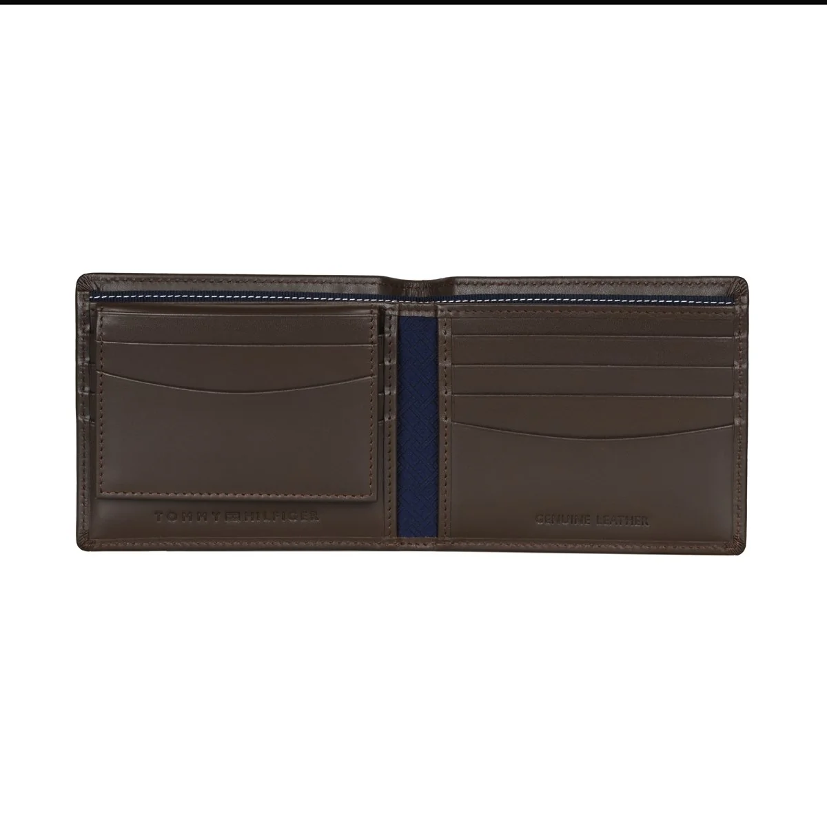 Tommy Hilfiger Nuevo Men's Passcase Wallet - Image 5