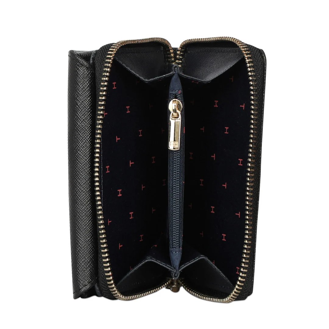 Tommy Hilfiger River Women's Wallet - Image 20