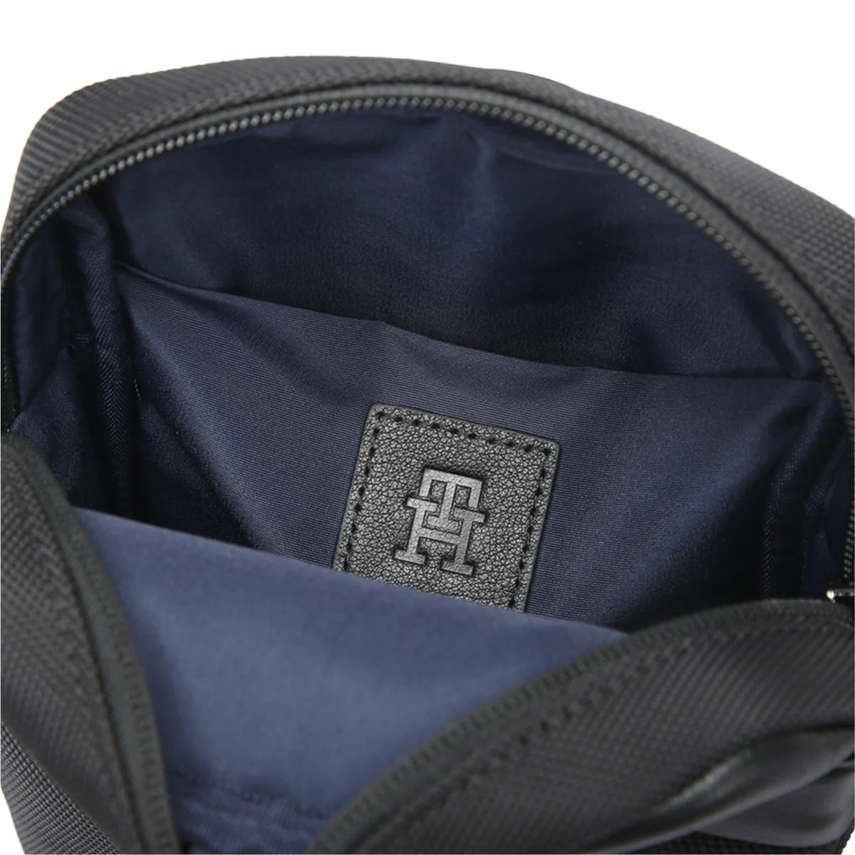 Tommy Hilfiger Seymore Premium Crossbody - Image 8
