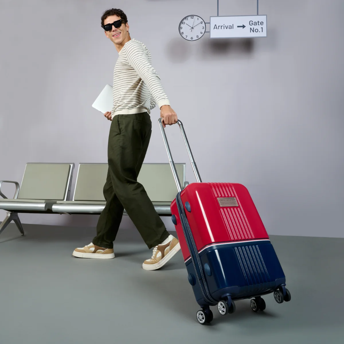 Tommy Hilfiger Twins Pro Hard Luggage - Image 2