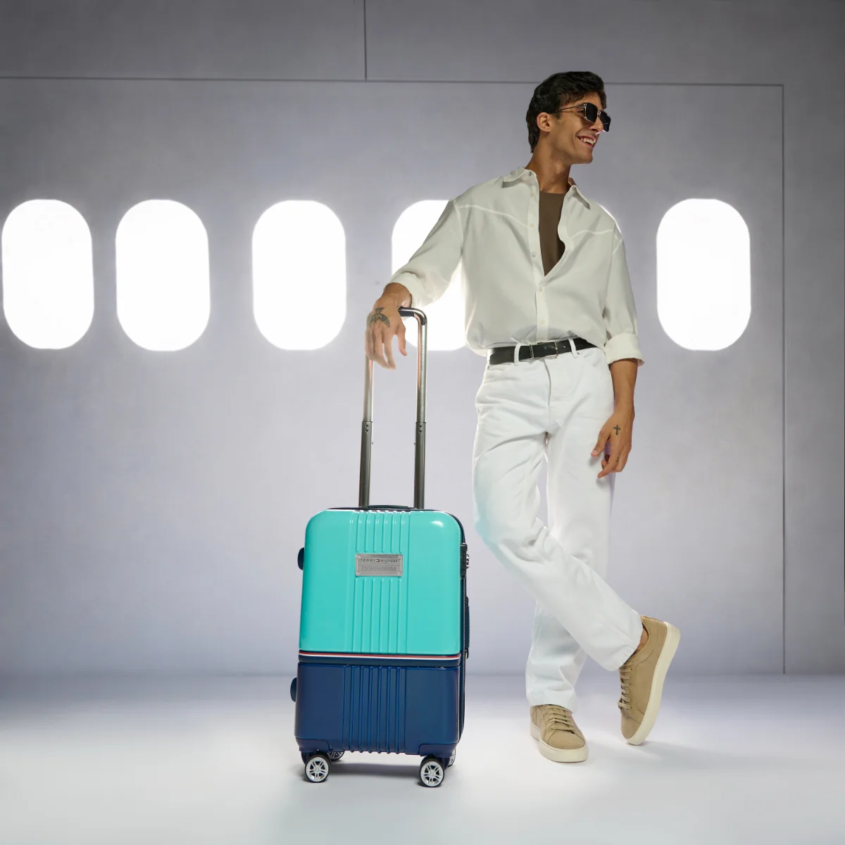 Tommy Hilfiger Twins Pro Hard Luggage - Image 2