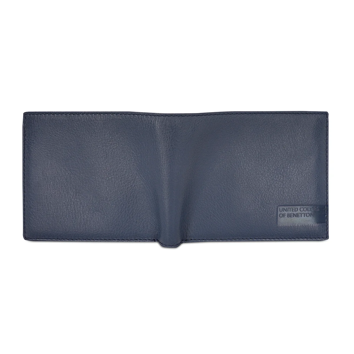 United Colors of Benetton Iver Men's Passcase Wallet - Image 14